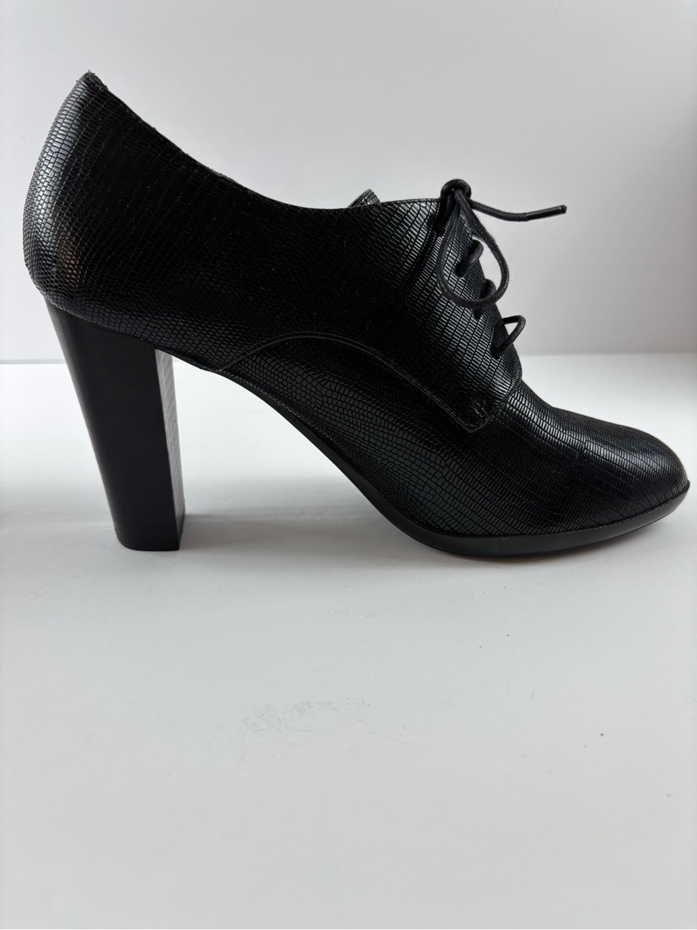 TEXTO Black Leather Lace Up Block Heel Pump Women's Size  EU 41, 10-10.5 (A3)